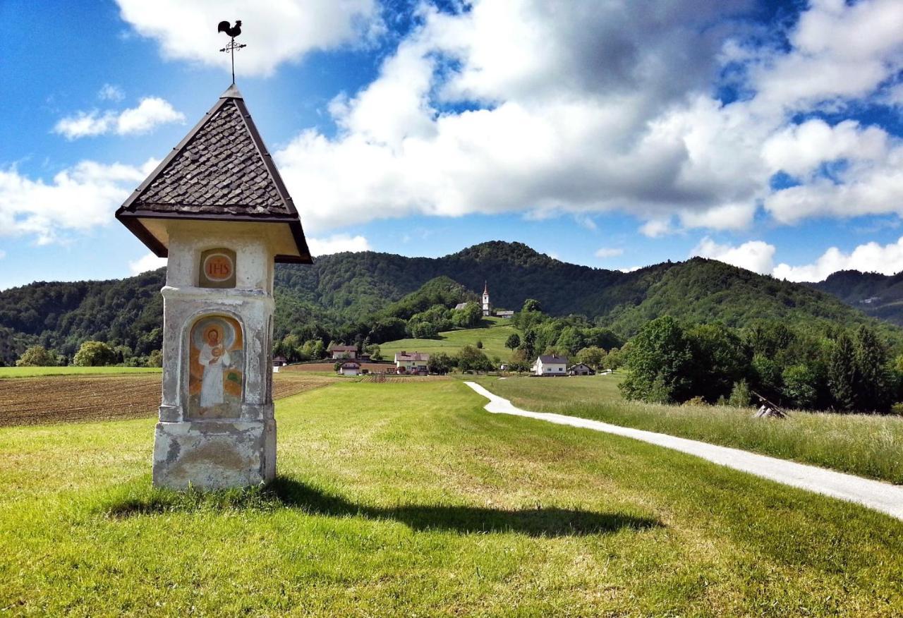 Hotel Baron Smlednik Екстериор снимка